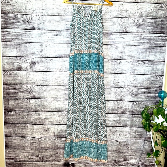 Knox Rose Dresses & Skirts - Knox Rose Side Slits maxi dress Size M